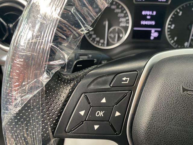 MERCEDES-BENZ B 180 usata, con Volante in pelle