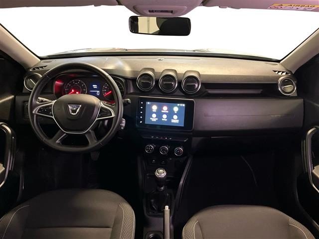 DACIA Duster usata 8