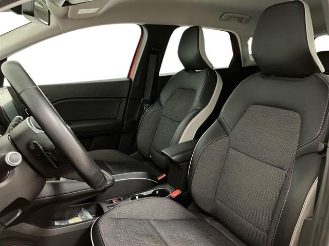 RENAULT Captur usata, con Controllo automatico clima