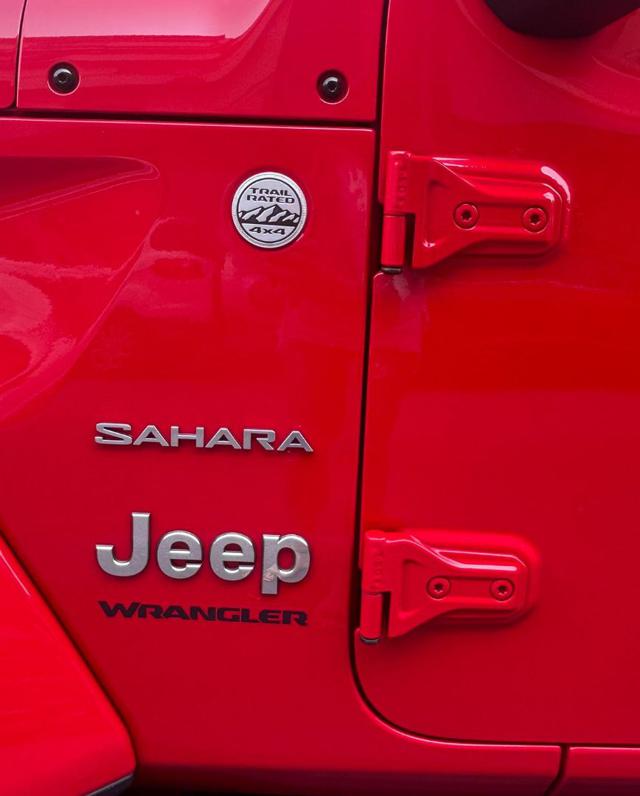 JEEP Wrangler usata, con Sensori di parcheggio posteriori