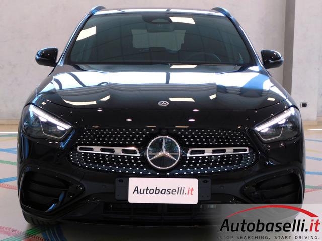 MERCEDES-BENZ GLA 180 usata, con Filtro antiparticolato