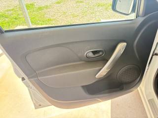 DACIA Logan usata, con Specchietti laterali elettrici