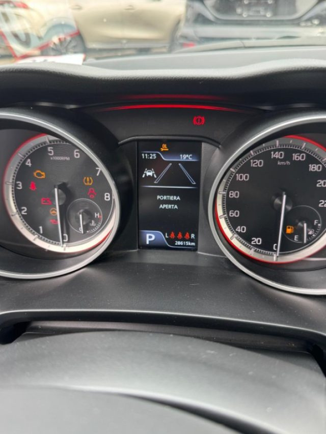 SUZUKI Swift usata, con Riconoscimento dei segnali stradali