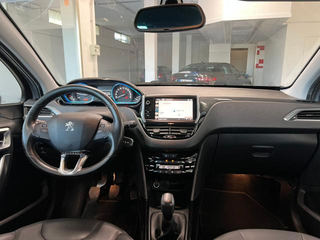 PEUGEOT 2008 usata, con Controllo automatico clima