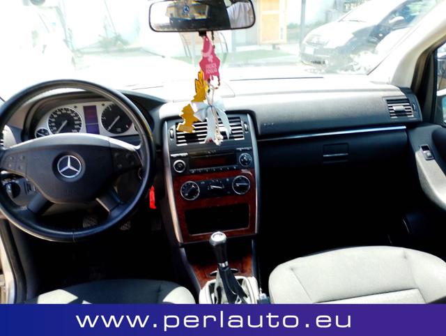 MERCEDES-BENZ B 180 usata, con Cerchi in lega