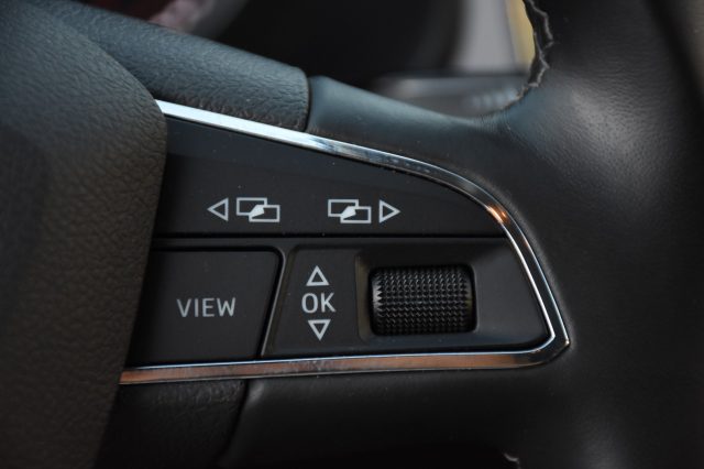 SEAT Leon usata, con Bracciolo