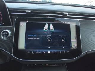 MERCEDES-BENZ E 220 usata, con Sedile posteriore sdoppiato