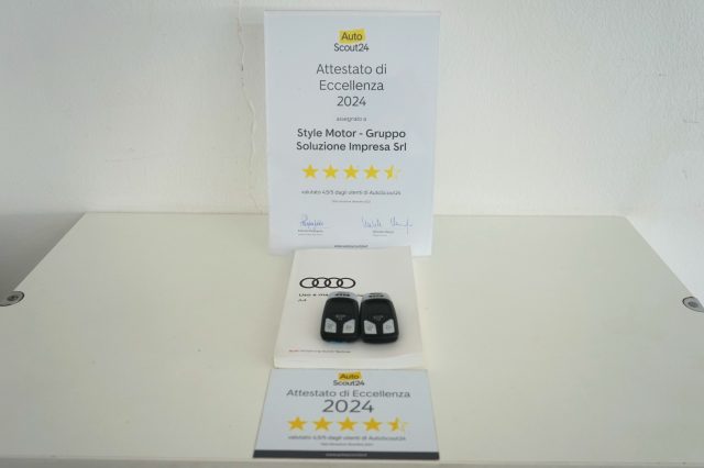 AUDI A4 usata, con Fari LED