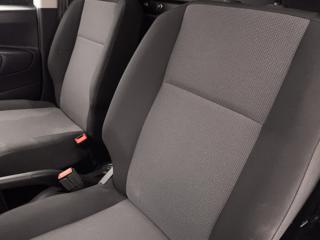 PEUGEOT Partner usata, con USB