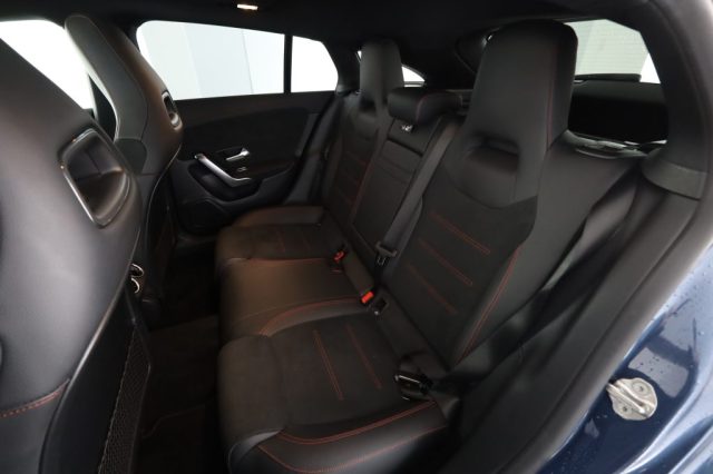 MERCEDES-BENZ CLA usata 3