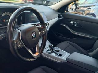 BMW 320 usata, con Boardcomputer