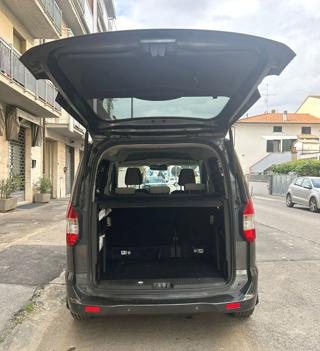 FORD Tourneo Courier usata, con Lettore CD