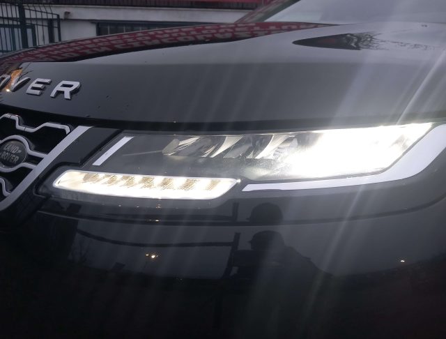 LAND ROVER Range Rover Evoque usata, con Sistema di navigazione