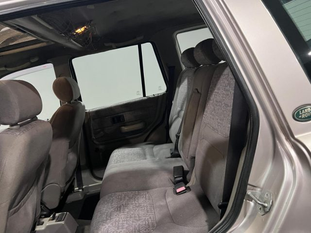 LAND ROVER Freelander usata, con Sedile posteriore sdoppiato
