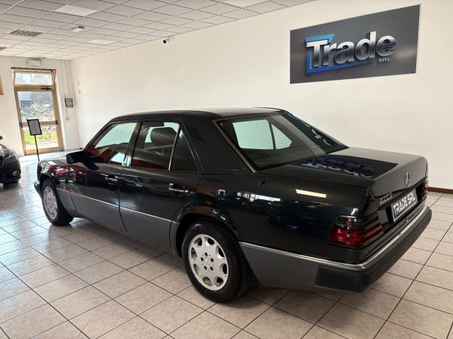MERCEDES-BENZ 200 usata 5