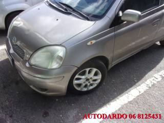 TOYOTA Yaris usata, con Airbag Passeggero
