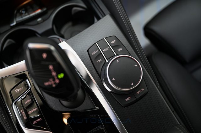 BMW 520 usata, con Touch screen