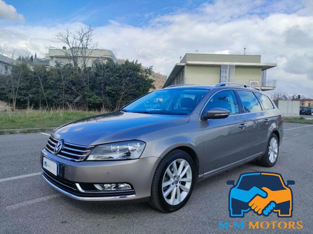 VOLKSWAGEN Passat usata, con Airbag laterali