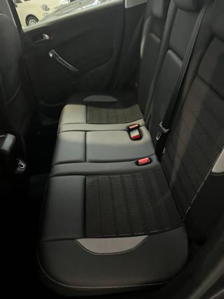 PEUGEOT 2008 usata, con Airbag Passeggero