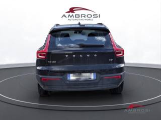 VOLVO XC40 usata 7