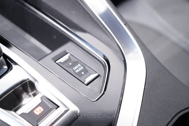 PEUGEOT 5008 usata, con Bracciolo