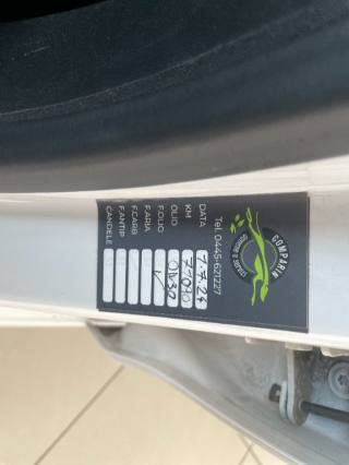 PEUGEOT 208 usata, con Vivavoce