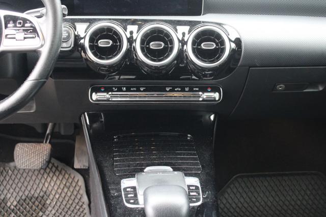 MERCEDES-BENZ A 180 usata, con ESP