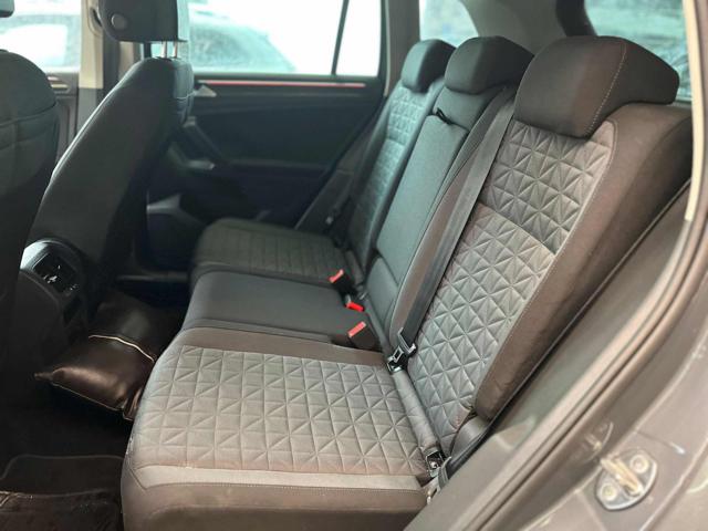 VOLKSWAGEN Tiguan usata, con Specchietti laterali elettrici