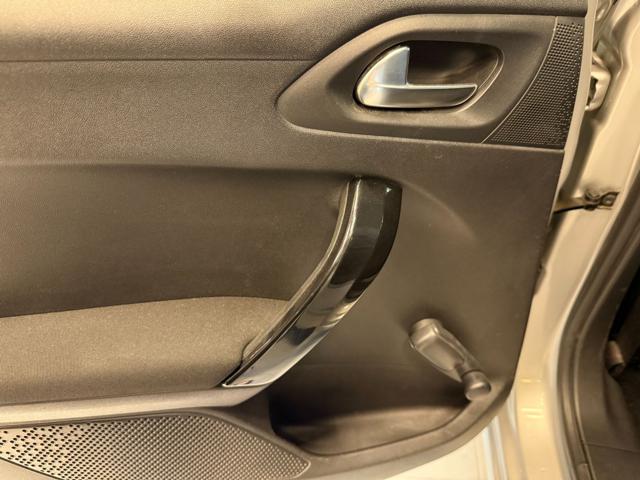 PEUGEOT 208 usata, con Specchietti laterali elettrici