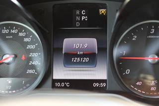 MERCEDES-BENZ V 300 usata, con Bracciolo