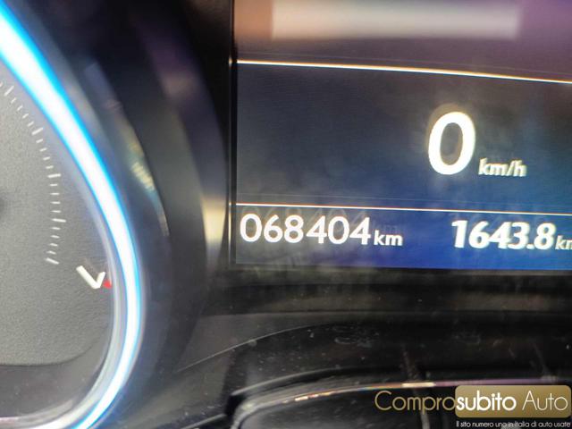 PEUGEOT 2008 usata, con Park Distance Control