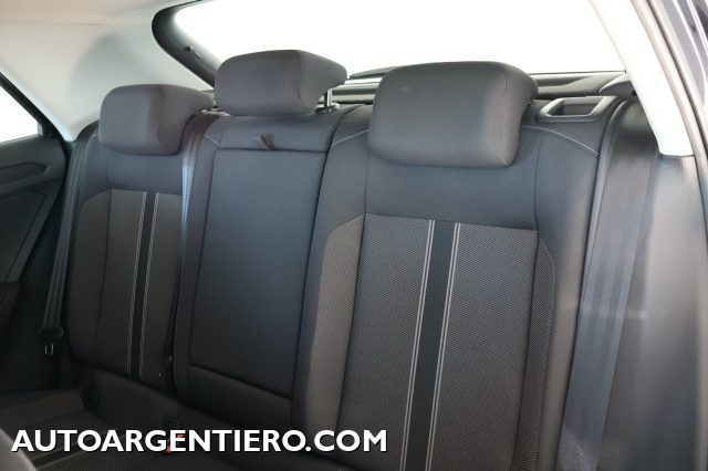VOLKSWAGEN T-Roc usata, con Vivavoce