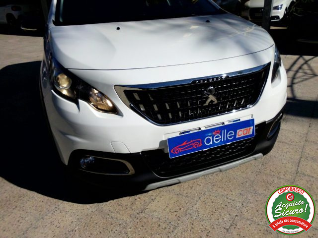 PEUGEOT 2008 usata, con Sensore di luce