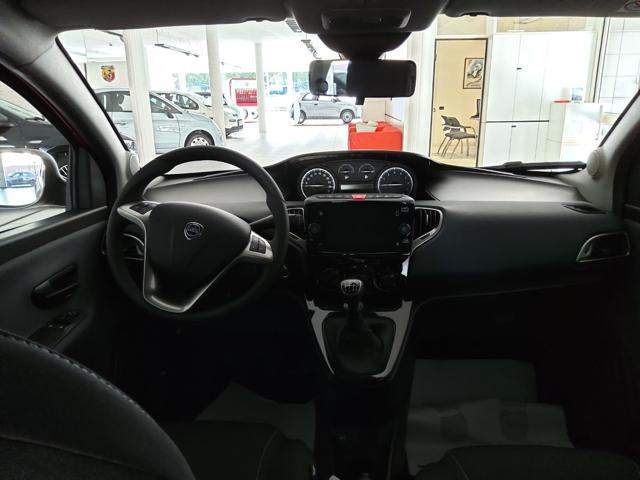 LANCIA Ypsilon usata, con Airbag
