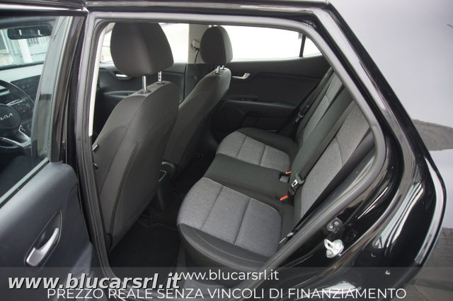 KIA Stonic usata 10