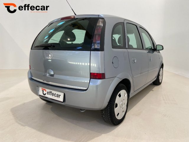 OPEL Meriva usata, con Autoradio