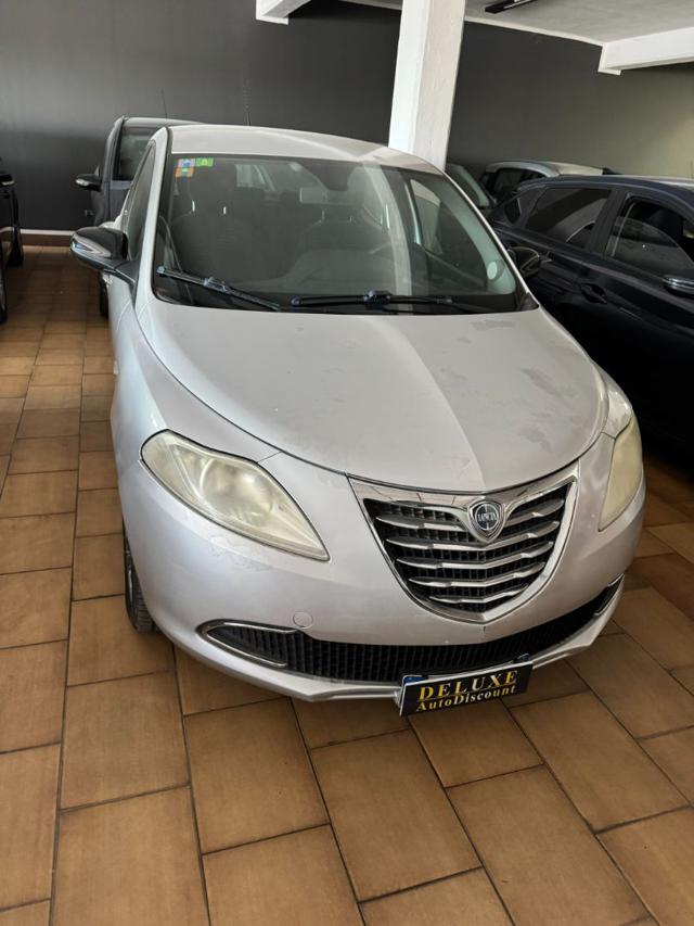 LANCIA Ypsilon usata, con ABS