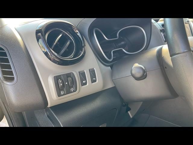 RENAULT Trafic usata 14