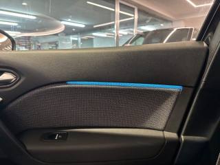 RENAULT Captur usata, con USB