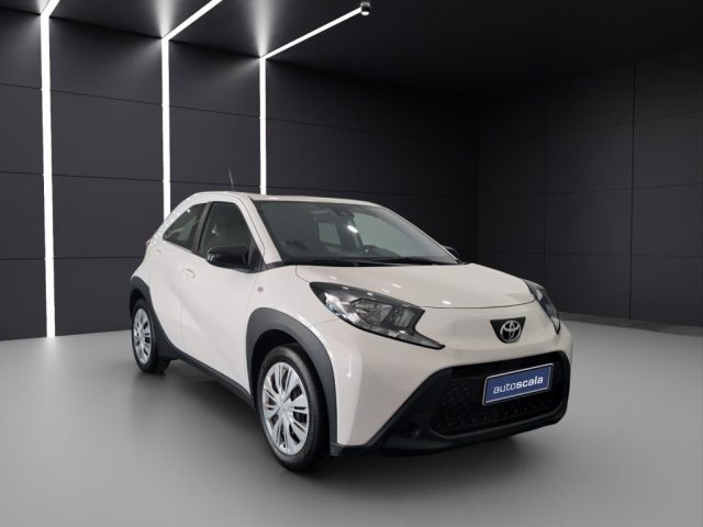 TOYOTA Aygo X usata, con Climatizzatore