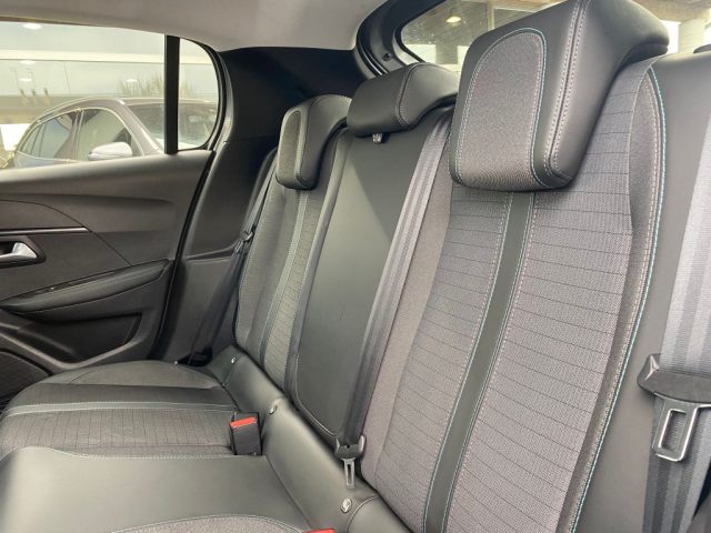 PEUGEOT 208 usata, con Boardcomputer