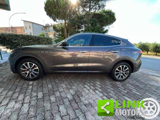 MASERATI Levante usata, con Alzacristalli elettrici