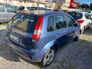 FORD Fiesta usata, con Chiusura centralizzata
