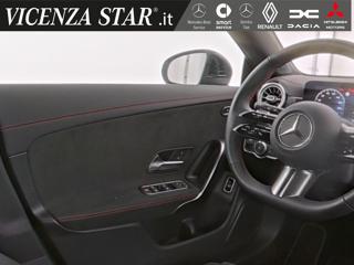 MERCEDES-BENZ CLA 180 usata, con Controllo automatico clima