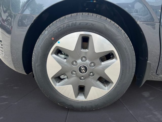 HYUNDAI Staria usata, con ESP