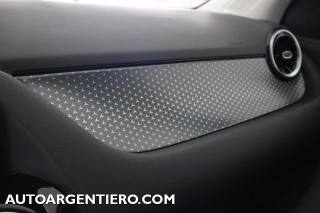 MERCEDES-BENZ GLA 180 usata, con ESP