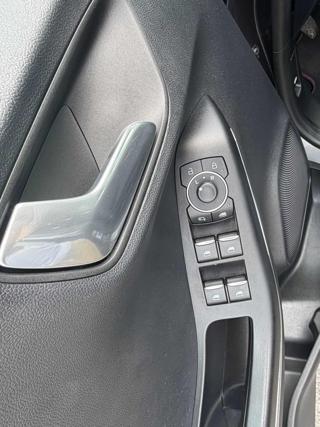FORD Puma usata, con USB