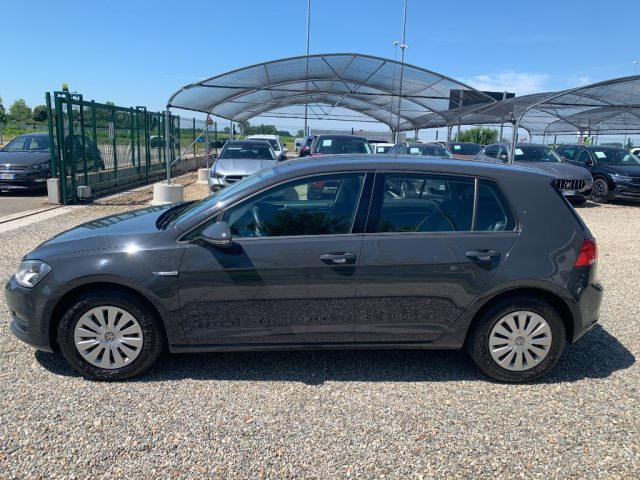 VOLKSWAGEN Golf usata, con Airbag