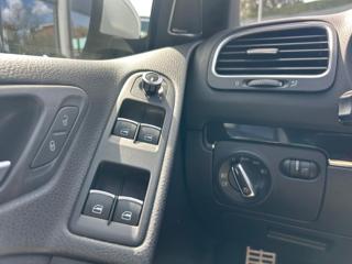 VOLKSWAGEN Golf Cabriolet usata, con Park Distance Control