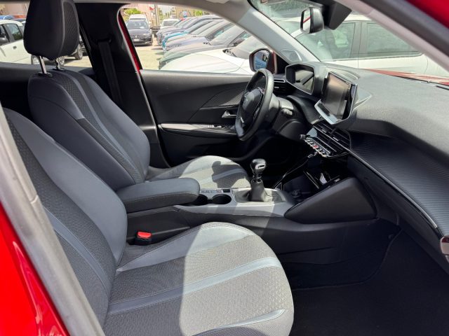 PEUGEOT 2008 usata, con Cerchi in lega